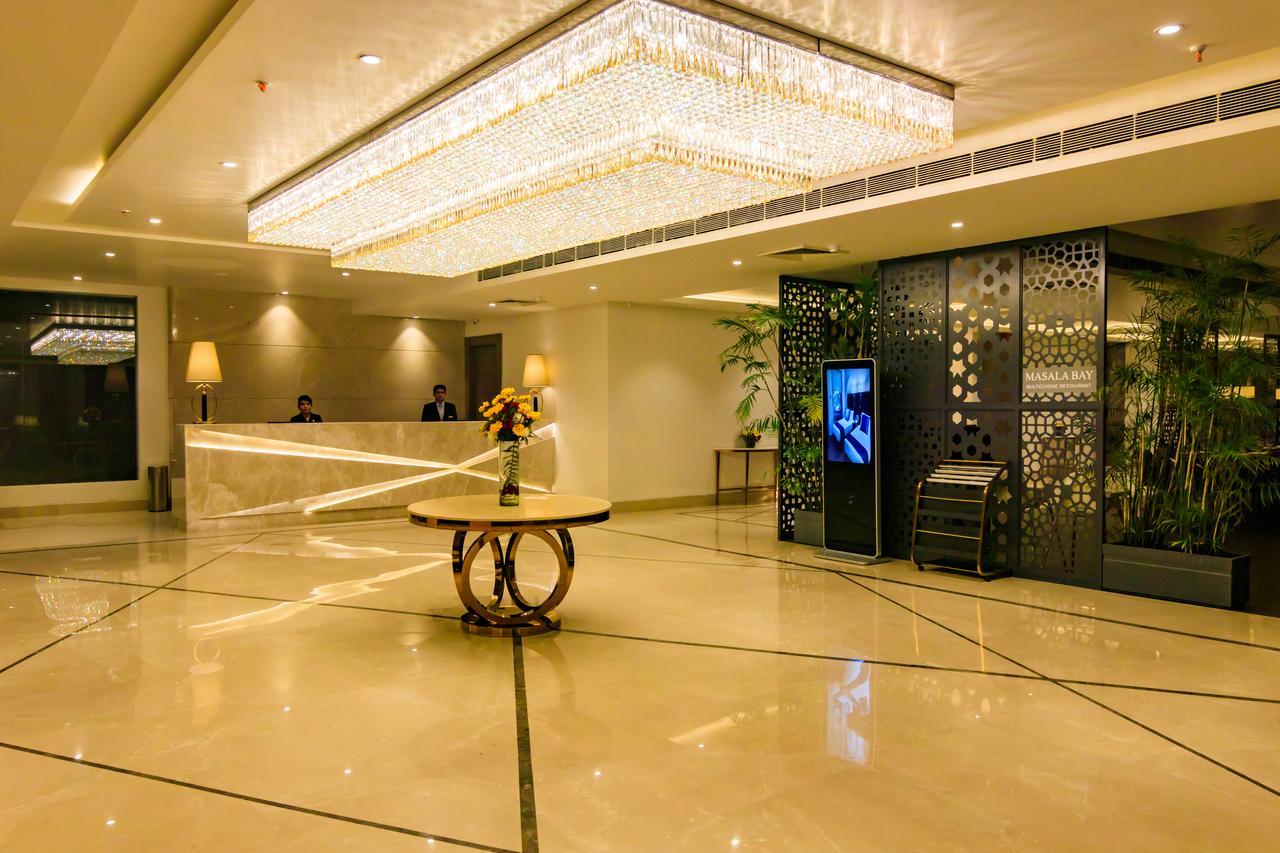 Amara Gateway Hotel 莫拉达巴德 外观 照片